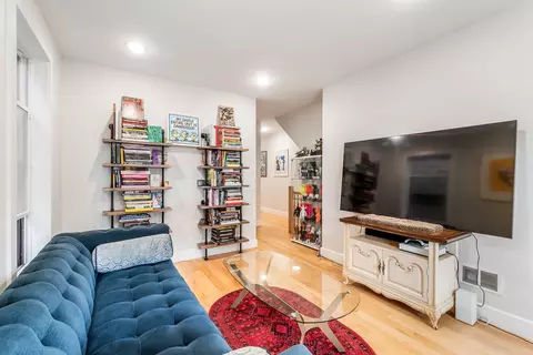 152 Beach St #1A, Jersey City, NJ 07307