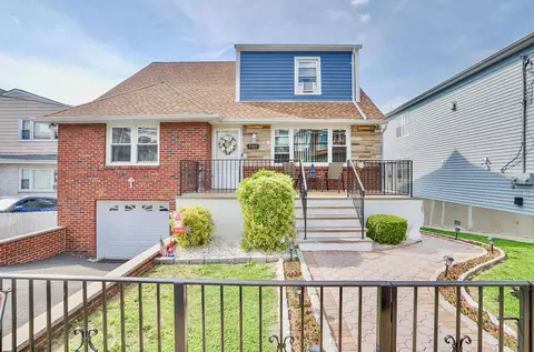 7105 Durham Ave, North Bergen, NJ 07047