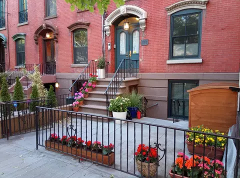 132 Sussex St #1A, Jersey City, NJ 07302