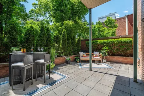 61 Grand St #1A, Jersey City, NJ 07302