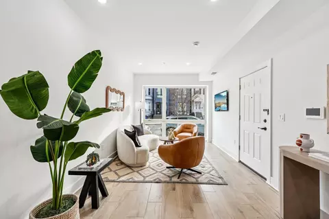 1003 Summit Ave #1, Jersey City, NJ 07307