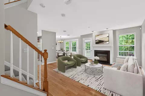 9 Marina Dr, Bayonne, NJ 07002