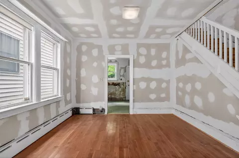 6104 Monitor Pl, West New York, NJ 07093