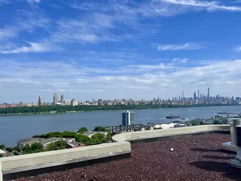 100 Carlyle Dr #5J NORTH, Cliffside Park, NJ 07010