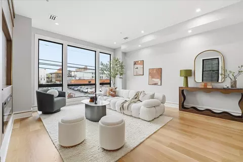 134 Hancock Ave #2, Jersey City, NJ 07307