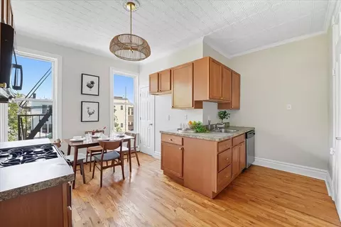 198 Bowers St #301, Jersey City, NJ 07307