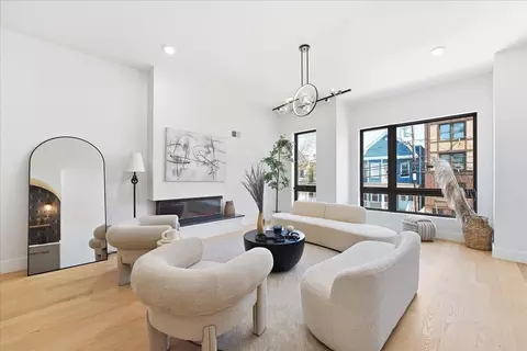81 Lexington Ave #1, Jersey City, NJ 07304