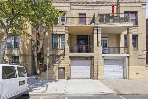 122 61st St, West New York, NJ 07093