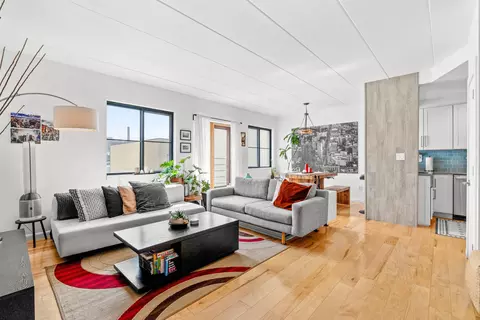 463 1st St #5E, Hoboken, NJ 07030