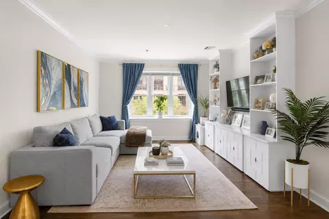214 Jackson St #4, Hoboken, NJ 07030