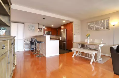700 Grove St #11B, Jersey City, NJ 07310