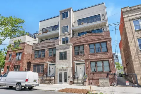 936 Pavonia Ave #4A, Jersey City, NJ 07306