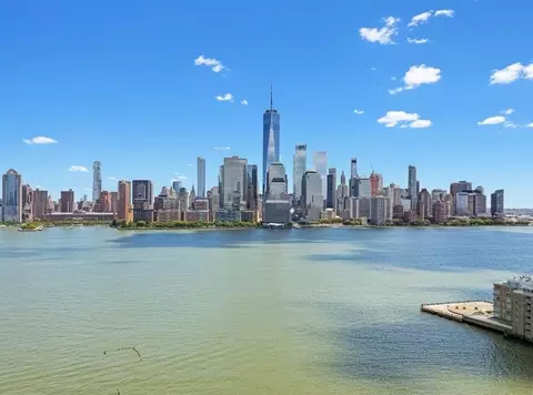 2 2nd St #2105, Jersey City, NJ 07302