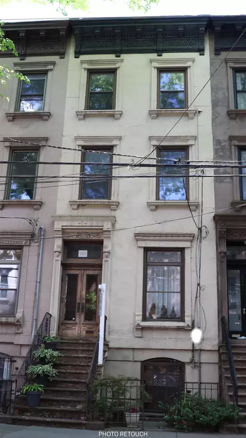 319 York St, Jersey City, NJ 07302