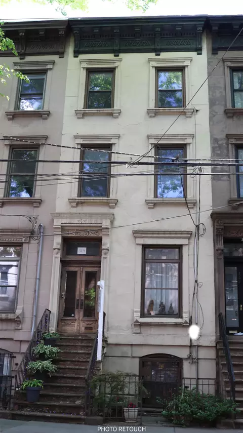319 York St, Jersey City, NJ 07302