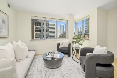 201 Luis M Marin Blvd #4010, Jersey City, NJ 07302