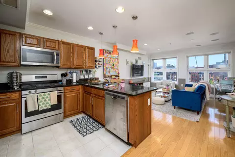 70 Adams St #5F, Hoboken, NJ 07030