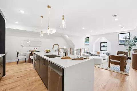 202 Fairview Ave #3, Jersey City, NJ 07304