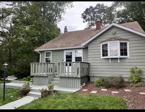 43 Bellot Rd, Ringwood, NJ 07456