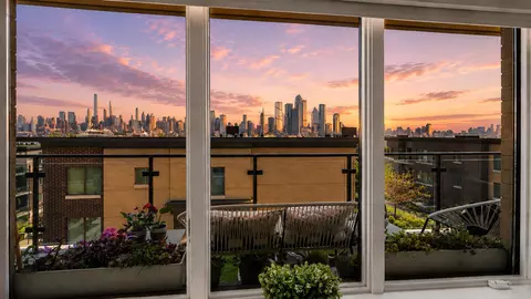 100 Eton Row #504, Weehawken, NJ 07086