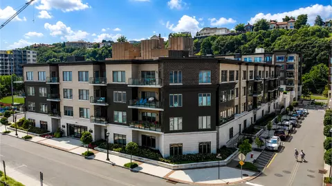 100 Eton Row #504, Weehawken, NJ 07086