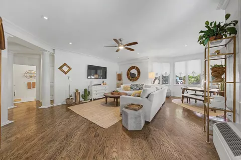 4 Constellation Pl #104, Jersey City, NJ 07305