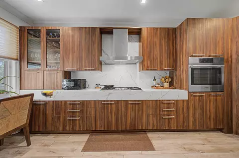 4 Constellation Pl #104, Jersey City, NJ 07305