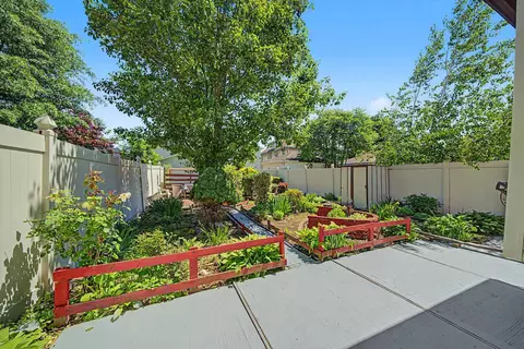 288 Maple St, Secaucus, NJ 07094 photo 26