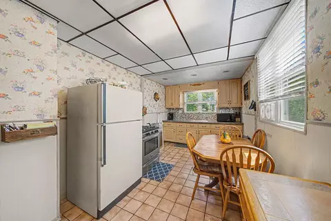 288 Maple St, Secaucus, NJ 07094 photo 9