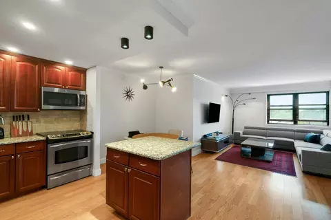 7855 Blvd E #5K, North Bergen, NJ 07047