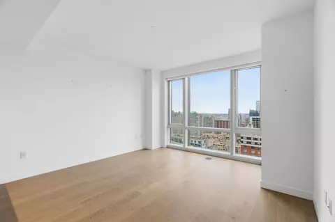 75 Park Ln S #3305X, Jersey City, NJ 07310