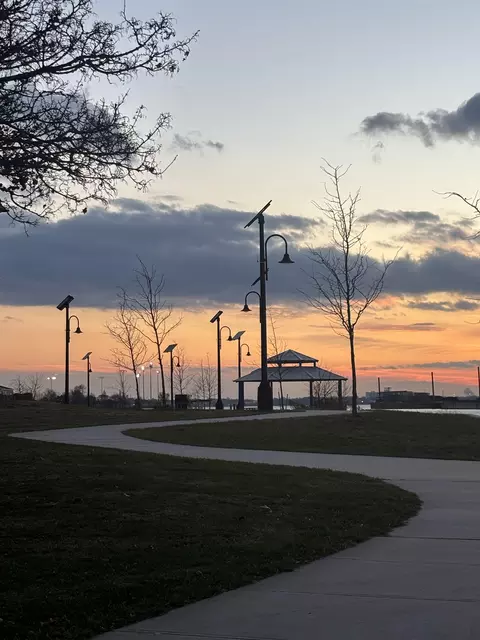 190-197 W 24th St, Bayonne, NJ 07002