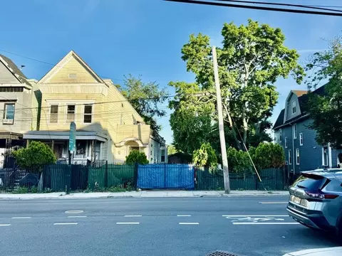 546 Garfield Ave, Jc Bergen-lafayett, NJ 07304
