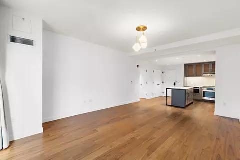2 Shore Ln #711, Jersey City, NJ 07310