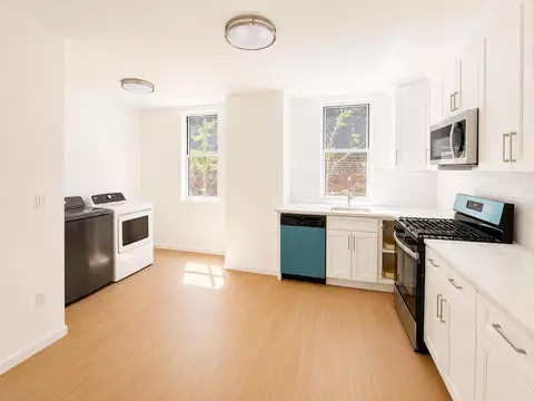 521 Mercer St, Jersey City, NJ 07306