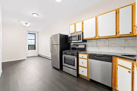 811 Park Ave #10, Hoboken, NJ 07030