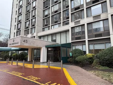 45 River Dr S #1508, Jersey City, NJ 07310