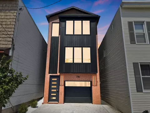 79 E 23rd St, Bayonne, NJ 07002