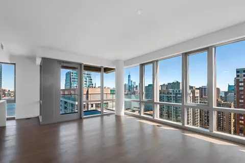75 Park Ln S #2404, Jersey City, NJ 07310