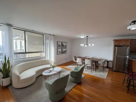 100 Manhattan Ave #1211, Union City, NJ 07087
