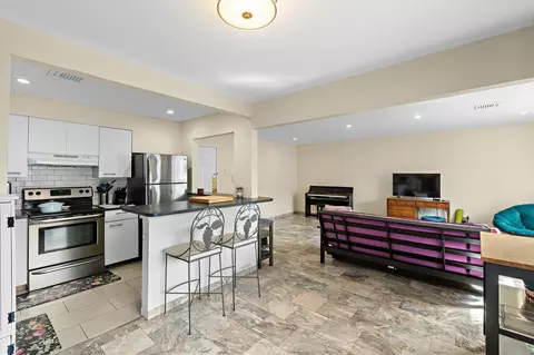 6409 Granton Ave #1B, North Bergen, NJ 07047