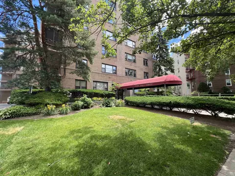 8800 Boulevard #7K, North Bergen, NJ 07047