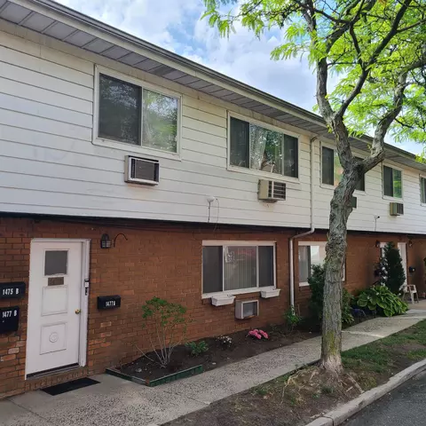 1477 68th St # B, North Bergen, NJ 07047
