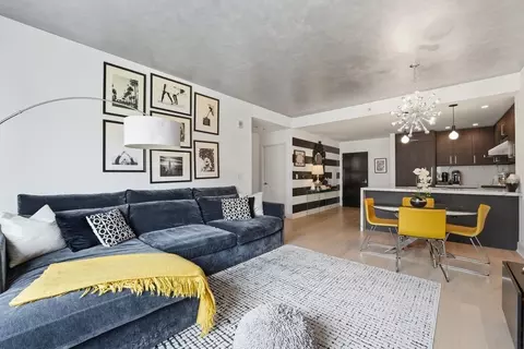 1400 Hudson St #414, Hoboken, NJ 07030
