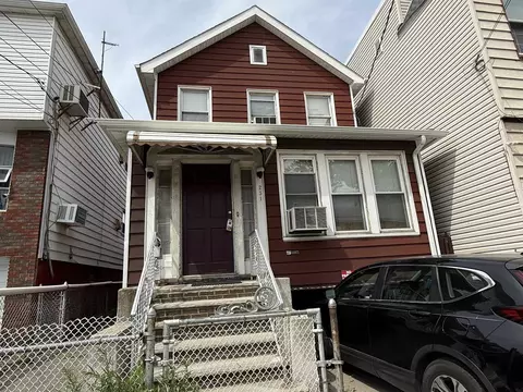 231 Linden Ave, Jersey City, NJ 07305