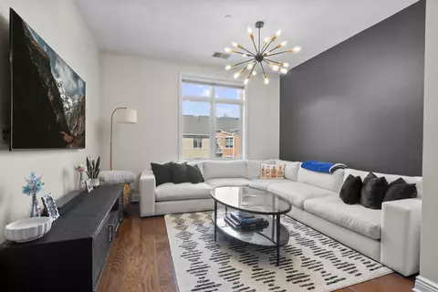 7400 River Rd #401, North Bergen, NJ 07047