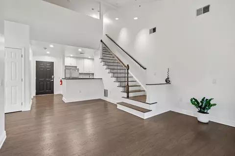 7400 River Rd #442, North Bergen, NJ 07047