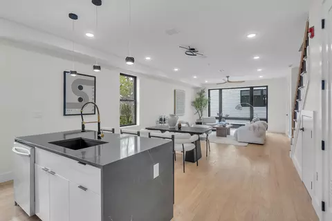 82 Pamrapo Ave #3A, Jersey City, NJ 07305