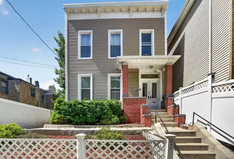 435 Wayne St #1, Jersey City, NJ 07302