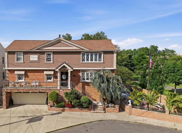103 E 25th St, Bayonne, NJ 07002